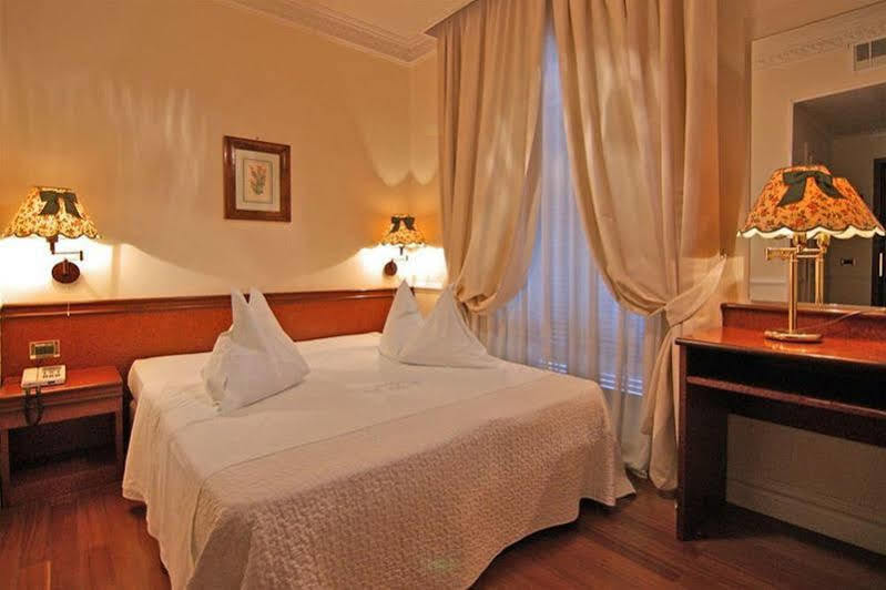 Hotel Marghera Рим Экстерьер фото